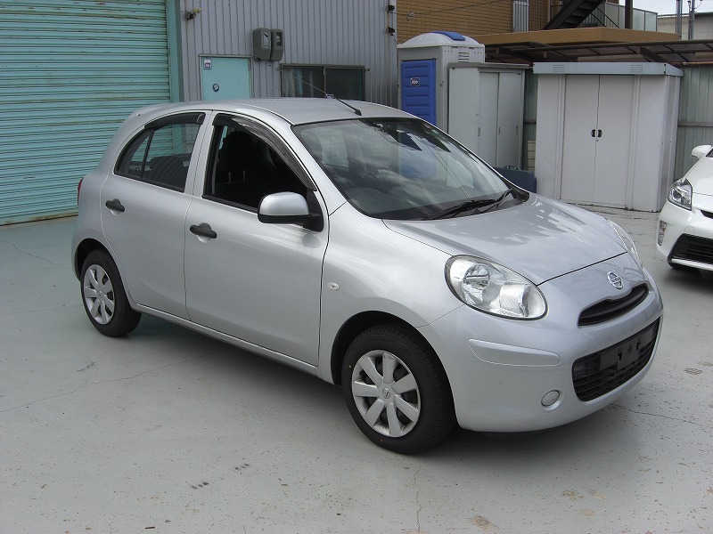 �j�b�T���@�}�[�`