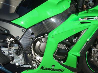 11～'15 ZX-10R フレームカバー<FRAME COVER> | レース