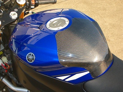 STRAUSS カーボンタンクプロテクター YZF-R6 17-19