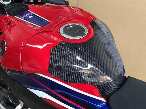 20~ CBR1000RR-R タンクプロテクター<TANK PROTECTOR