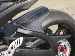 ’０９〜　ＧＳＸ−Ｒ１０００　チェーンカバー<CHAIN COVER>
