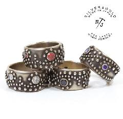 NUBIA NURA-43cz 70'S STUDS