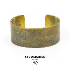 STUDEBAKER METALS BROAD CUF 1 INCH AMERICAN BRASS/WORK PATINA