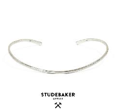 STUDEBAKER METALS TORQUE SILVER CHOKER