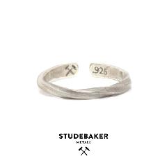 STUDEBAKER METALS CUFF RING SILVER TWISTED