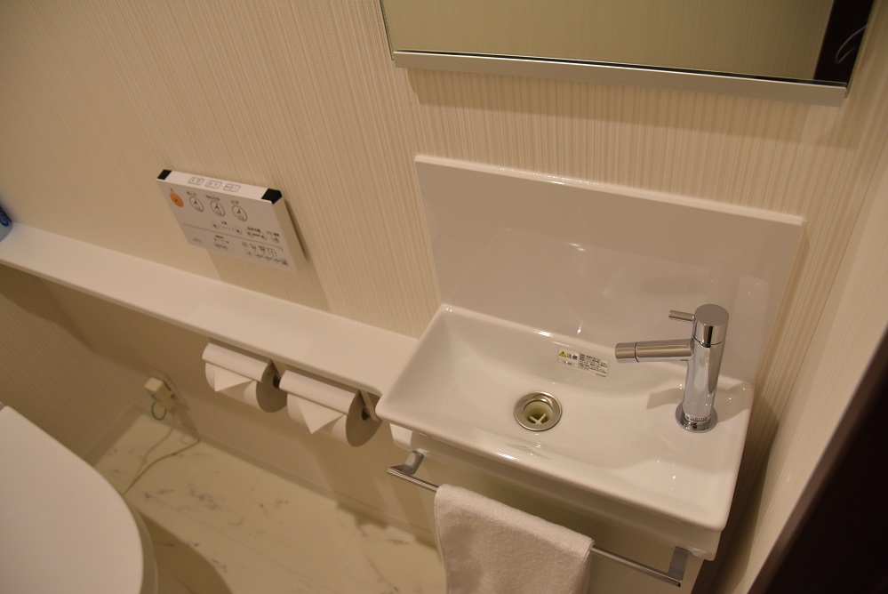 zeH  sRest Roomt gCT