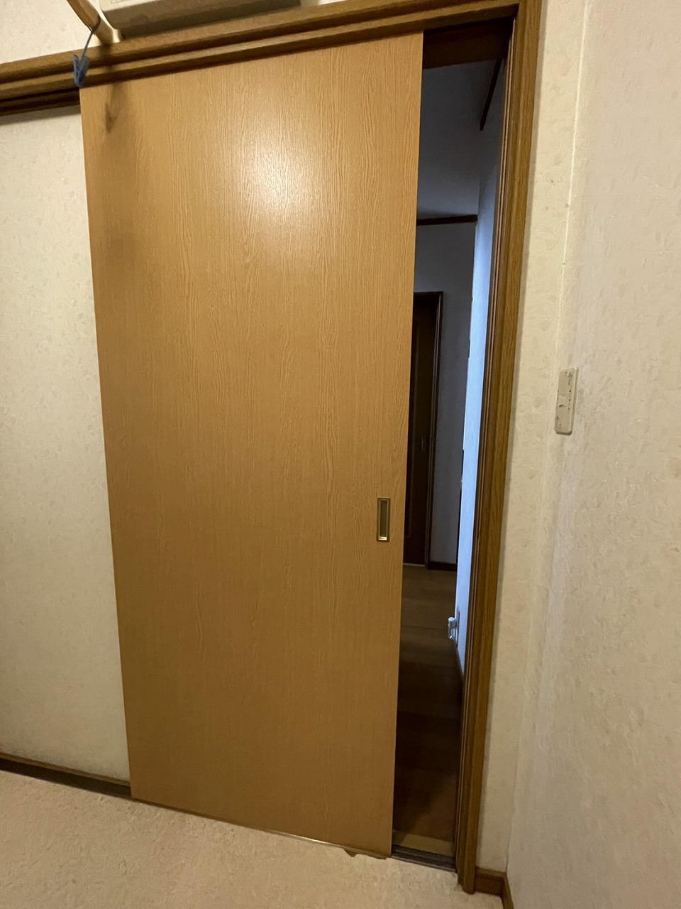 Ј