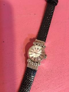 SEIKO antique 芪 xg󂠂