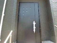 奈良市　玄関ドアヘコミ補修