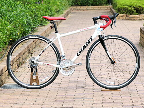 giant pace road bike