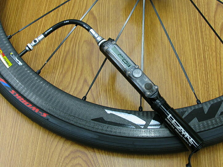 lezyne digital road drive