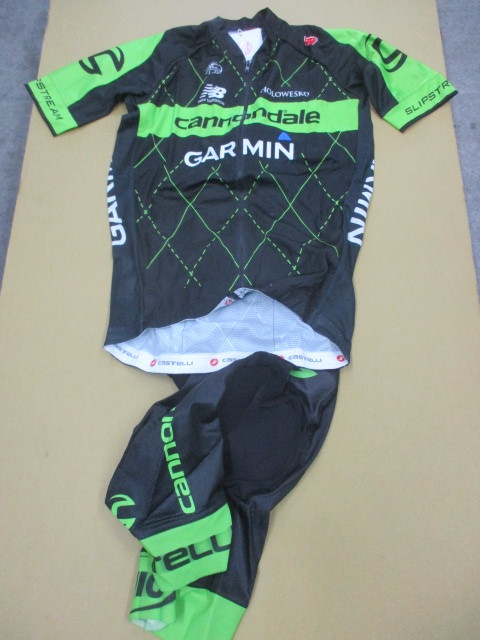 2015 Castelli CANNONDALE - GARMIN プロチーム レプリカウェアー上下