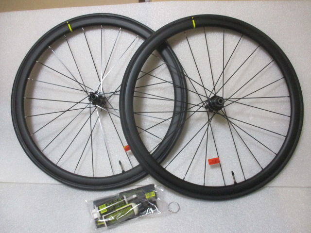 2020 MAVIC Cosmic ELITE UST DISC CLTUBELESS WST/ ２０２０モデル