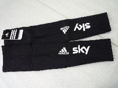 2011 adidas プロチームレプリカ ARMWARMER TEAM SKY/ 2011 アディダス チーム スカイ チームレプリカ アームウォーマー 【Mサイズ】★ラスト1セット 即納在庫あり!