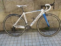 2017 COLNAGO A1-r 105/2017モデル コルナゴ A1−r 105完成車 【AJWB=ホワイト&ブルー】460Sサイズ特価で販売中!