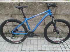 2019 MERIDA BIG.SEVEN 100/2019モデル メリダ ビッグセブン 100 特価中!【EB61=グロッシーブルー(レッド)】 430mm 即納在庫あり!