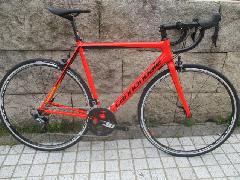 2019 Cannondale SUPERSIX EVO Carbon R-8000 ULTEGRA COMPLETED BIKE 【AGR】/キャノンデール スーパーシックス エボ カーボン R−8000 アルテグラ 完成車 【AGR=アシッドレッド】 サイズにより!特価販売中!