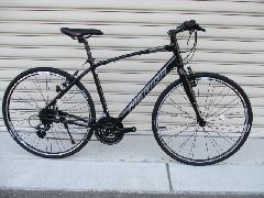 2021 MERIDA CROSSWAY 100-R/2021モデル メリダ クロスウェイ100−R 【EK80=グロッシーブラック(D−シルバー)】入荷中! 特価販売中! 50cm即納在庫あり