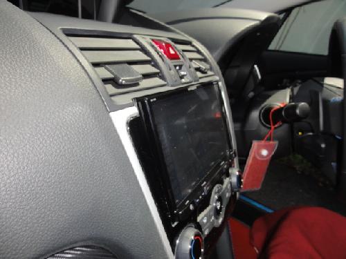 レヴォーグ　レボーグ　8インチモニター　モニター　８インチナビ　９インチナビ　１０インチナビ　レガシィ　ＸＶ　加工　社外ナビ　埼玉県　上尾市　さいたま市　伊奈町　蓮田市　白岡市　北本市　川口市　川越市　鴻巣市　電装　
