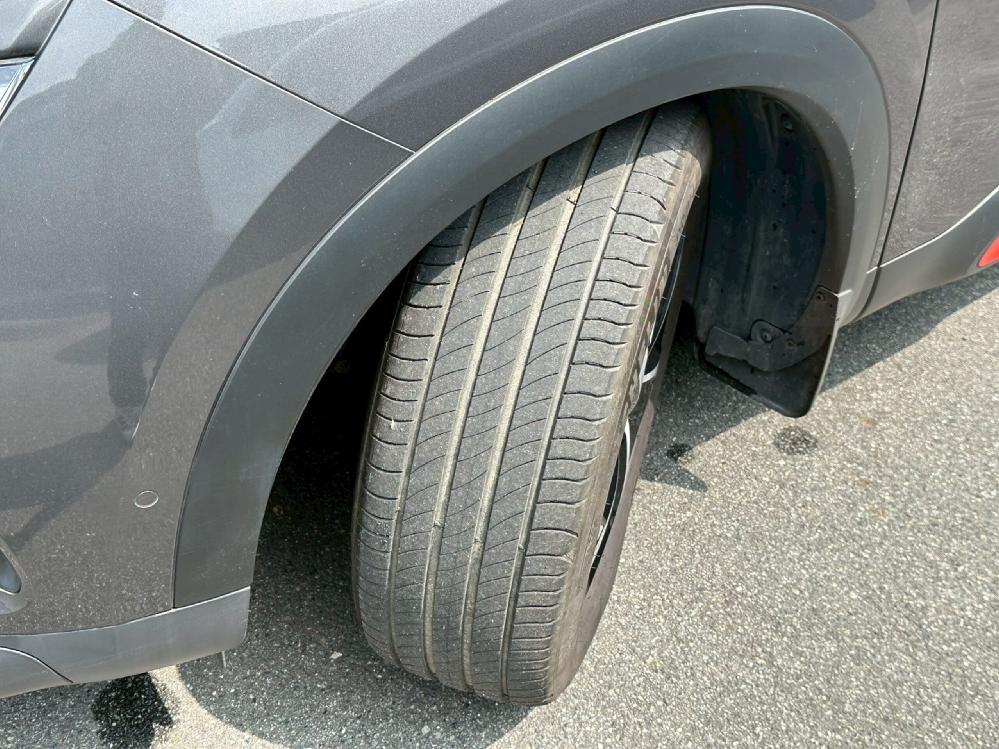 �V�g���G�� C5�G�A�N���XSUV