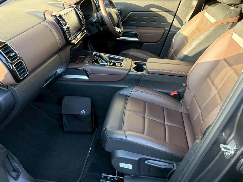 �V�g���G�� C5�G�A�N���XSUV