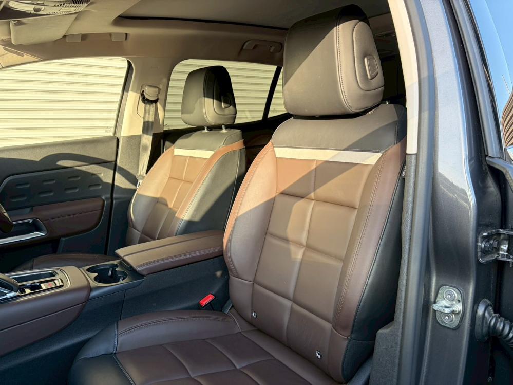 �V�g���G�� C5�G�A�N���XSUV