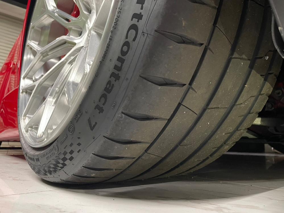 �����{���M�[�j �E���J���X�p�C�_�[