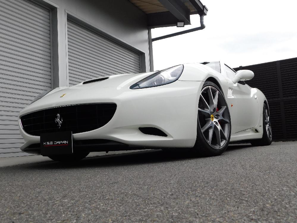 �t�F���[�� �J���t�H���j�A