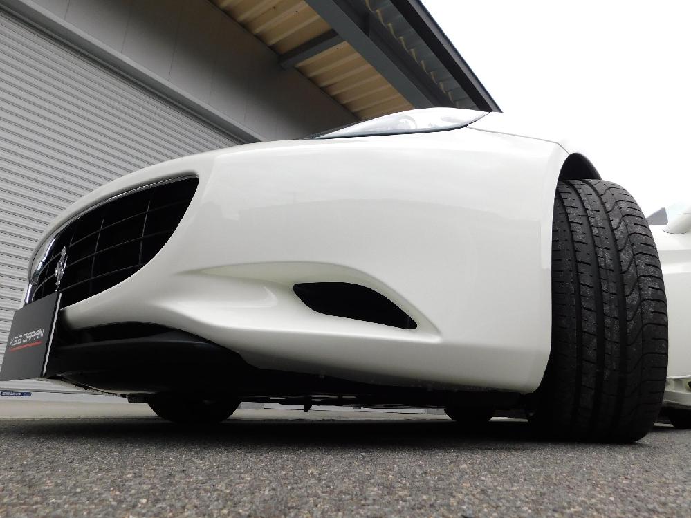 �t�F���[�� �J���t�H���j�A