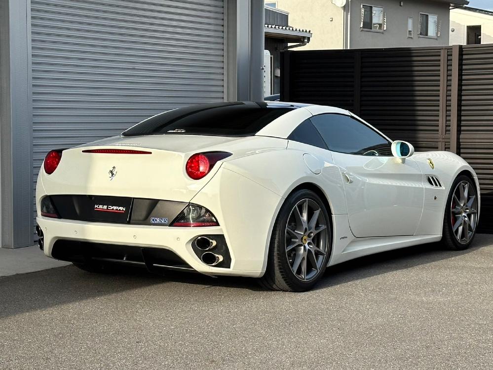 �t�F���[�� �J���t�H���j�A