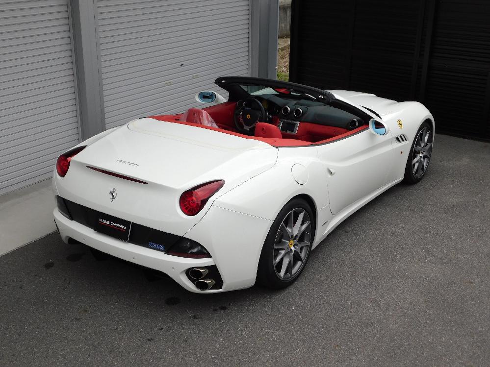 �t�F���[�� �J���t�H���j�A