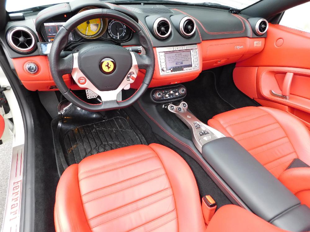 �t�F���[�� �J���t�H���j�A