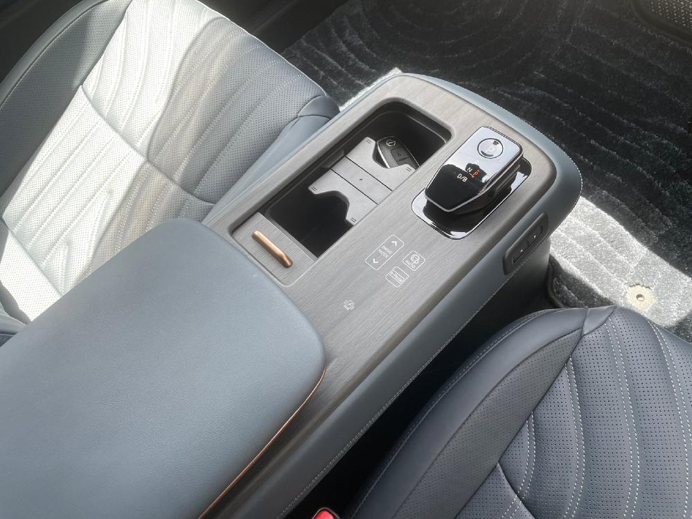 ���Y �A���A