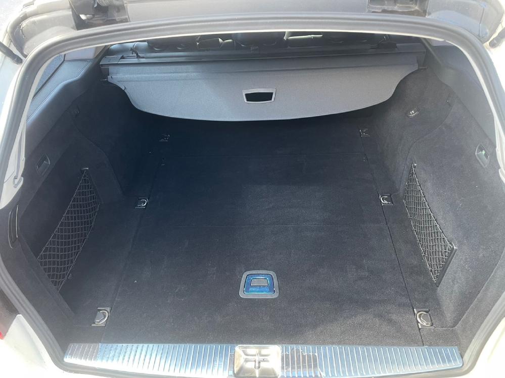 �����Z�f�X�E�x���c E�N���X���S��