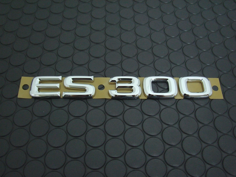 ES300 EMBLEM