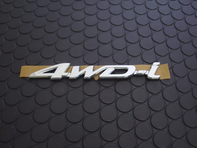 4WD-i EMBLEM