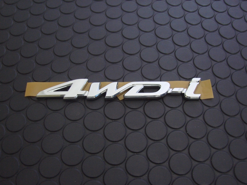 4WD-i EMBLEM