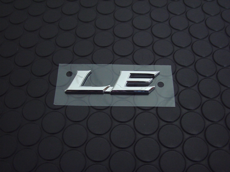 REAR LE EMBLEM