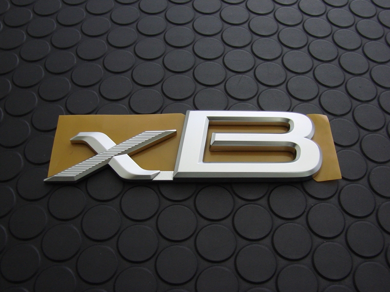 REAR xB EMBLEM