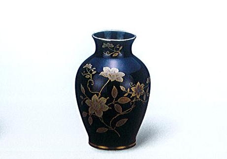 ★美濃焼花瓶　黒鉄仙8号花瓶　木箱入