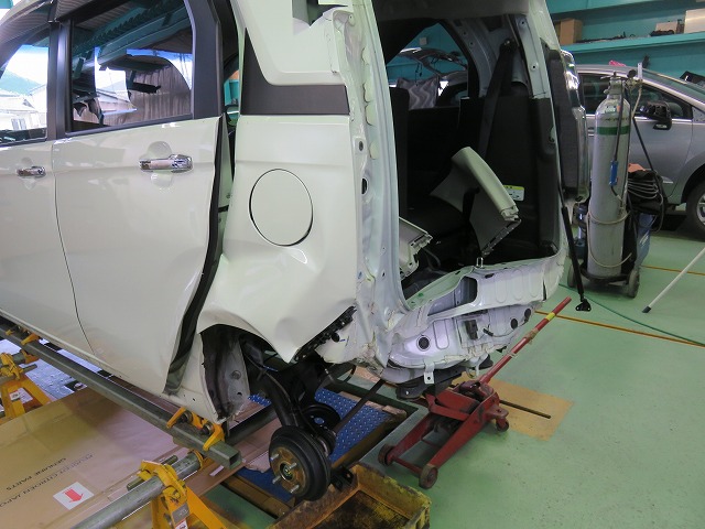N-WGN 事故修理　舞鶴　車