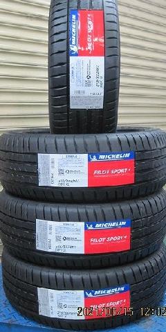 м PS5 215/55R17 4{  123,200~