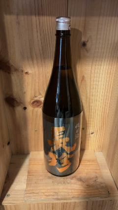 �����@�T�̔��U�T�@���h�ߐ��l�@R�U�N�𑢁@1.8L