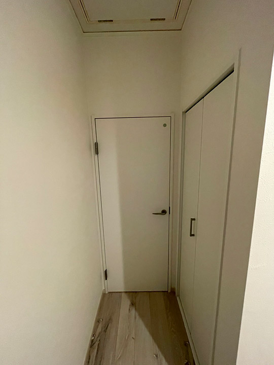 階段踊り場リフォーム施工後