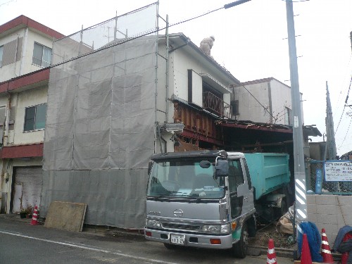 愛知県一宮市の鉄骨造2階建て家屋解体工事