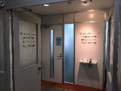 大阪府大阪市　名称変更に伴うサイン工事