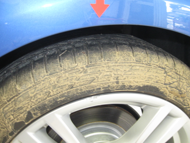 �a�l�v�R�Q�O���̃A���~�z�C�[���@�L�Y�C��