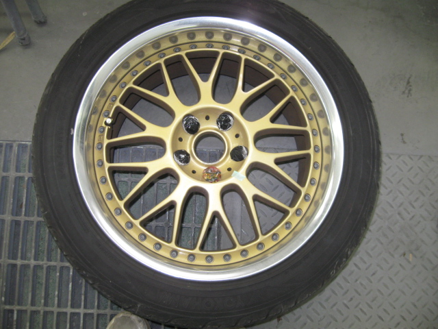 �q�r�|�W�@�A���~�z�C�[���h���C��