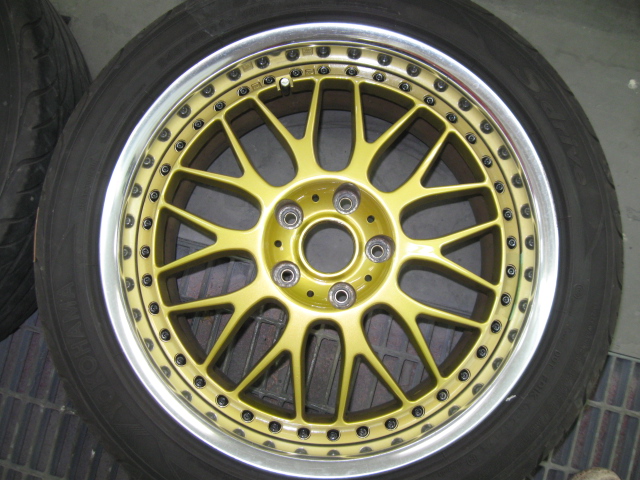 �q�r�|�W�@�A���~�z�C�[���h���C��