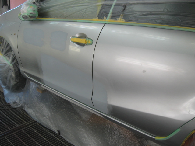 �A�N�A�̃t�����g�h�A�C��